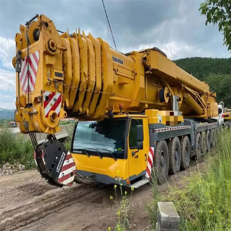 金湖附近100吨吊车出租电话