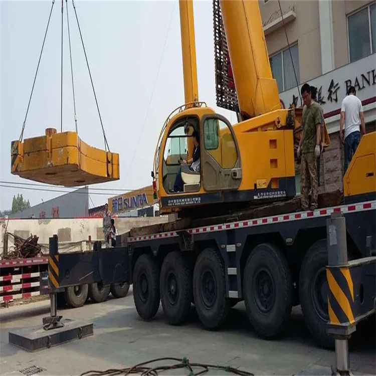 金湖附近吊车出租公司电话